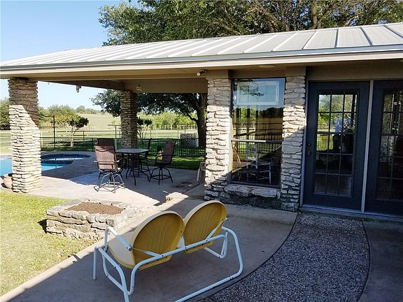 2nd image of 2905 County Road 255