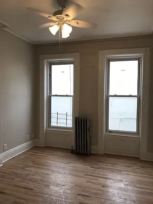 Rented by Nooklyn NYC LLC | media 63