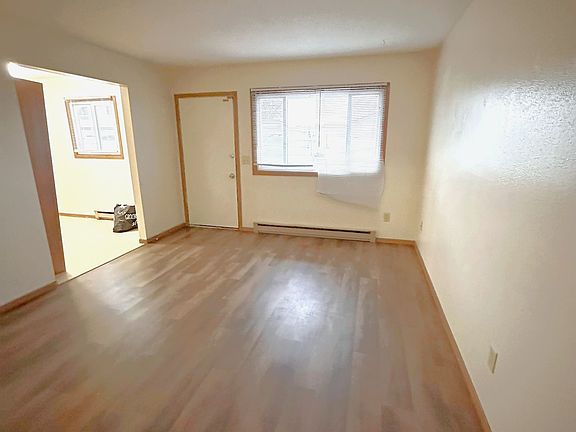 3rd image of 1380 Heritage Dr APT 8