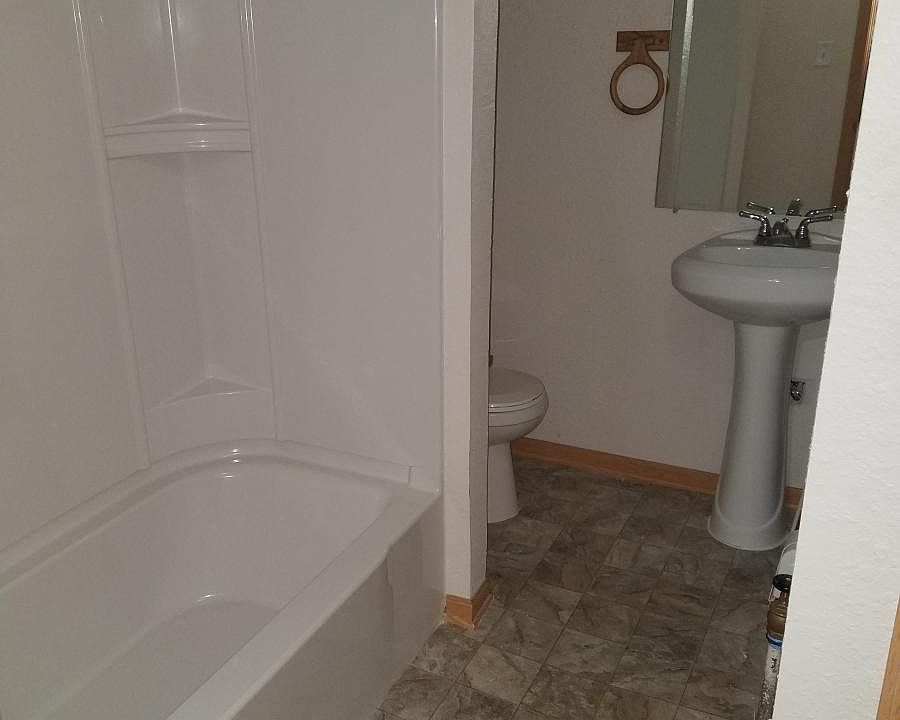 1st image of 6301 W Carmen Ave