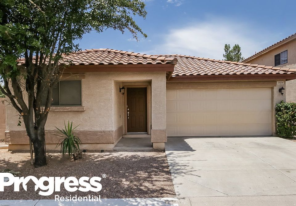 1st image of 2054 E Spruce Dr