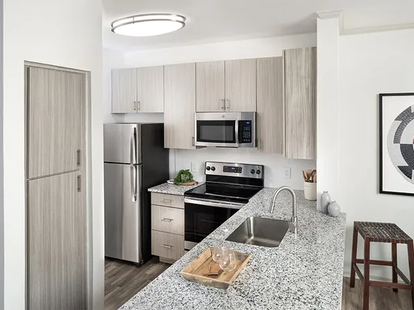 San Carlos Apartments Scottsdale