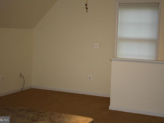 4th image of 18162 White Tail Way