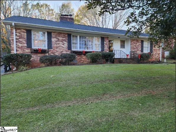 210 Fleetwood Dr, Greenville, SC 29605