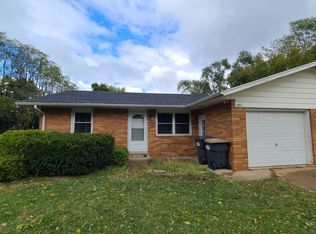 2195 W Glenlord Rd, Stevensville, MI 49127