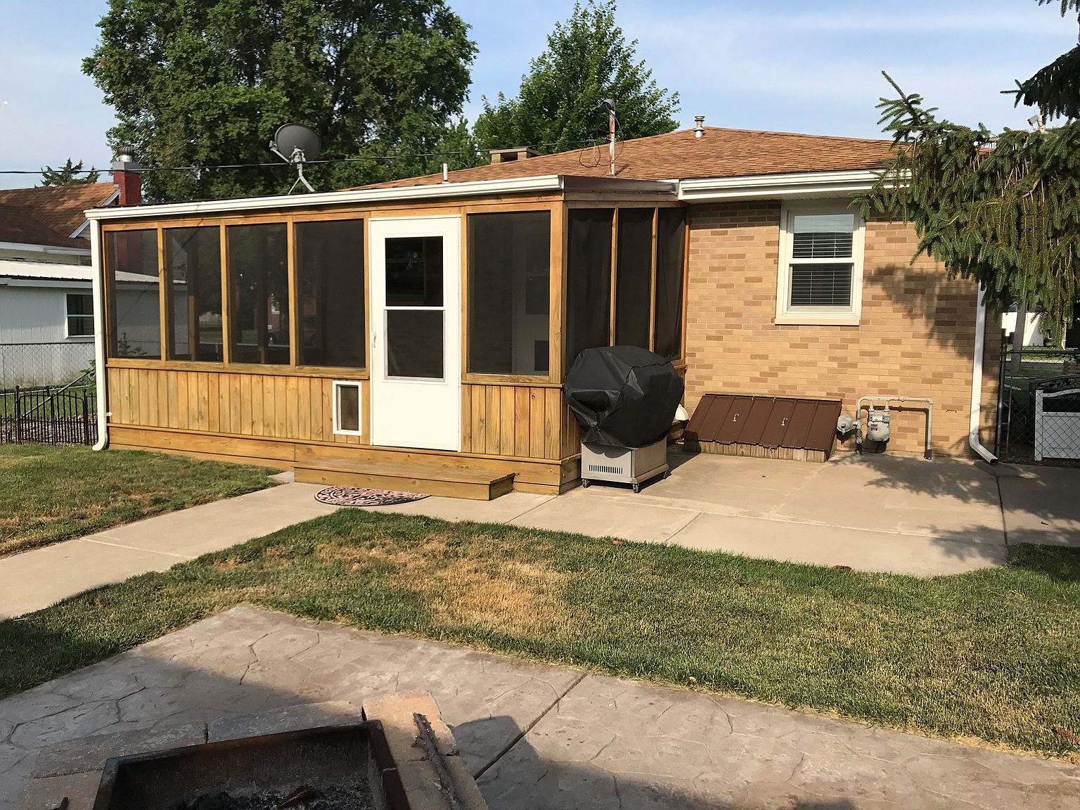 207 Fulton Ave, Saint David, IL 61563 Zillow