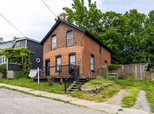 12 Park St, Pt Hope, ON L1A 1C1