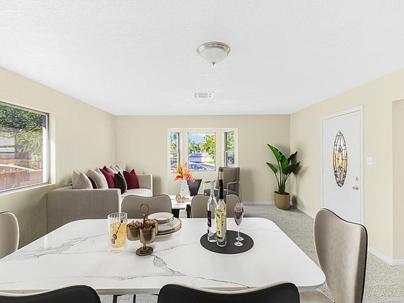 3rd image of 303 W Avenue J9
