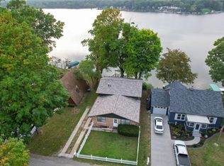 104 Lakeside Dr, Danville, IL