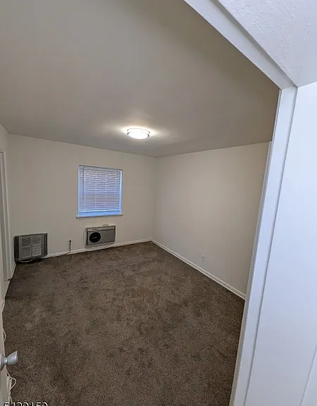 172 Belleville Ave #103 — Photo 4