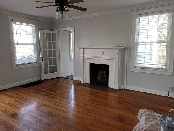 5th image of 1840 Mecklenburg Ave