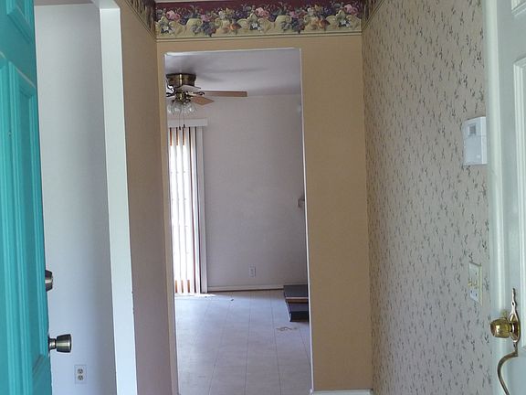 2nd image of 2711 Wintergreen Dr