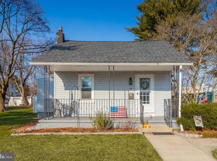 12 Lincoln Ave, Mount Ephraim, NJ 08059