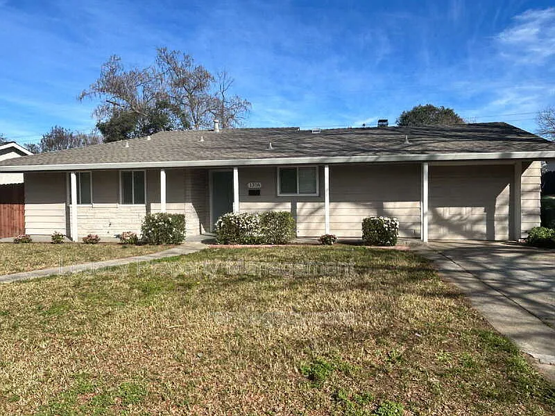 1316 Sebastian Way photo 1