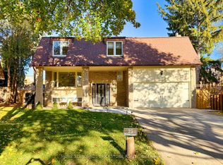 25 Hester Ct, Markham, ON L3T 3K4