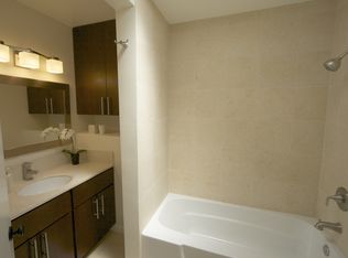 680 Sierra Point Rd, Brisbane, CA 94005