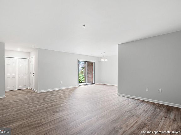 3rd image of 5060 W Brigantine Ct #5060