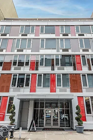 34 Berry St #2C