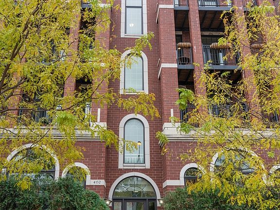 2nd image of 4152 N Elston Ave #G2