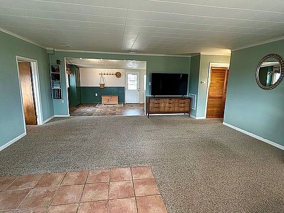 5th image of 118 Vista Dr