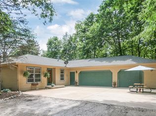 4110 E 21st Rd, Sheridan, IL 60551