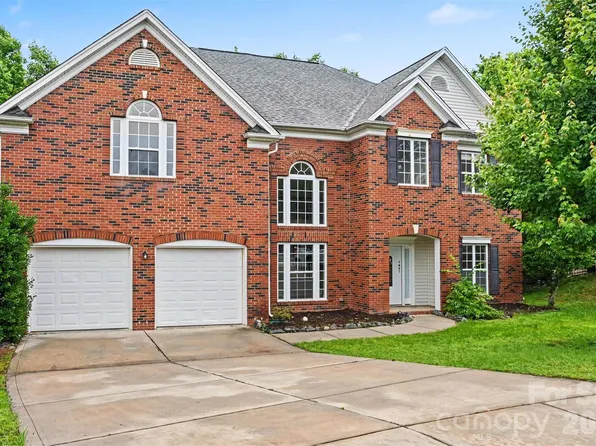 1631 Shadow Creek St NW, Concord, NC 28027