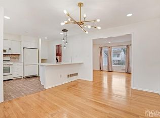 63 S Cliff Rd, Colonia, NJ 07067