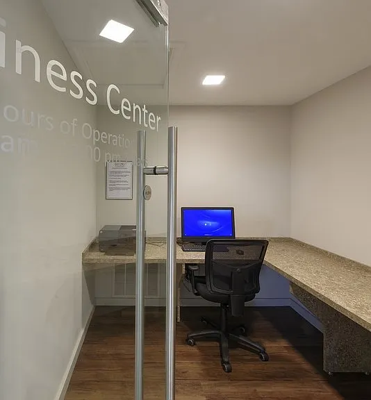 Business Center with Printer