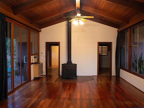 Living room, looking towards bedrooms