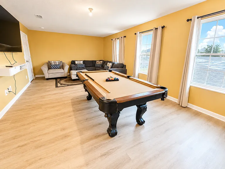 137 Williamson Dr #M — Photo 9