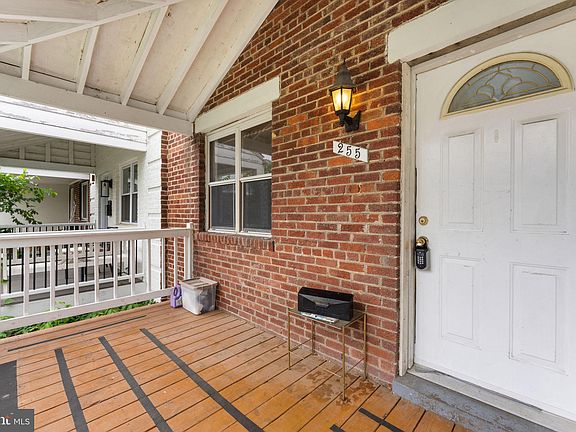 4th image of 255 Evans Ln