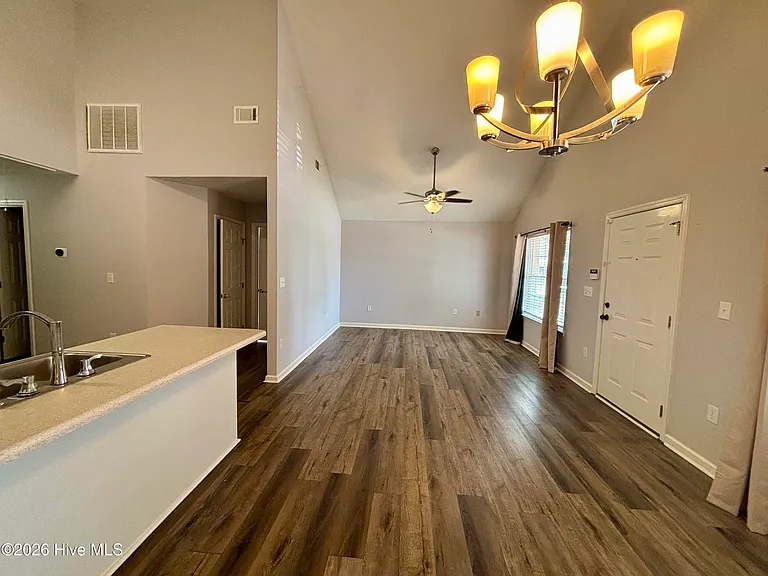 831 Dantignac St — Photo 3