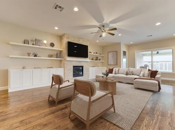 4305 NW 153rd St, Edmond, OK 73013