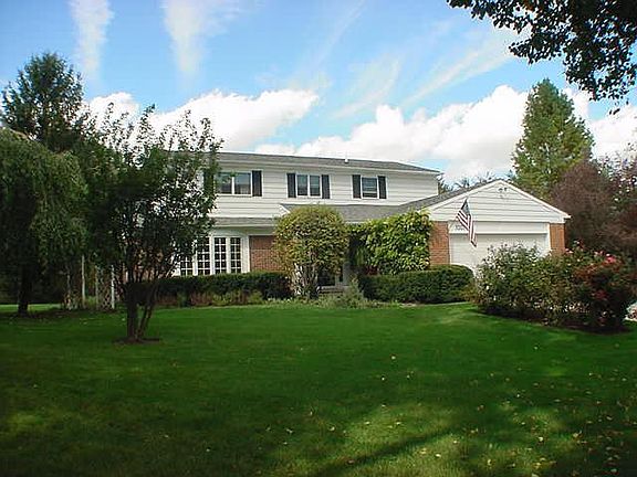 2nd image of 1001 Colony Ct