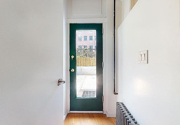 3rd image of 49 Clinton St APT A