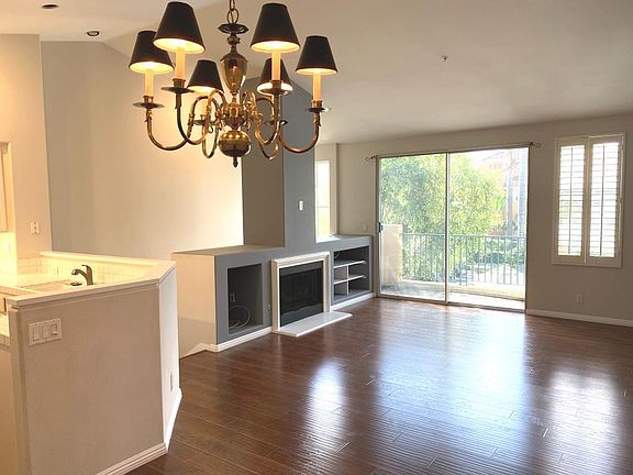 3rd image of 603 Marinella Aisle