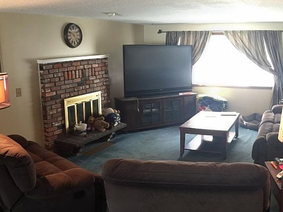 4th image of 4308 E Red Roan Dr