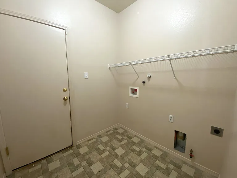 1613 Veridian Dr SE — Photo 22