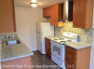 4702 SW Luradel St #9, Portland, OR 97219