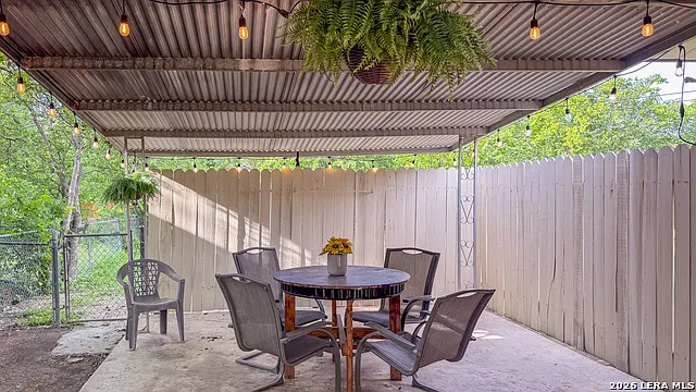 4535 Lyceum Dr — Photo 17