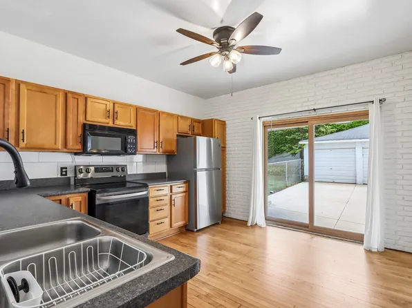 1660 N Marshall St #1, Milwaukee, WI 53202