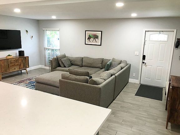 5th image of 6605 NW 72nd Ave