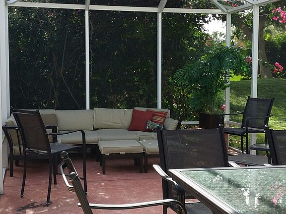 2nd image of 1224 La Paloma Pl