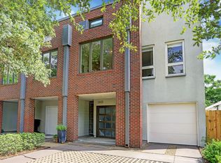 2433 Wroxton Rd, Houston, TX 77005