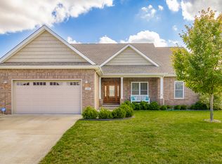 2713 Violet Way, Columbus, IN 47201