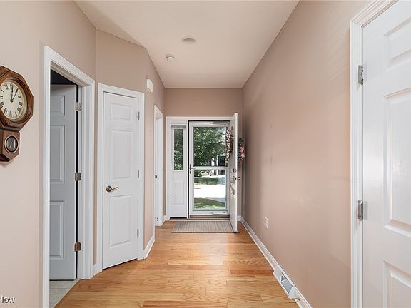 3rd image of 7005 Easton Way W