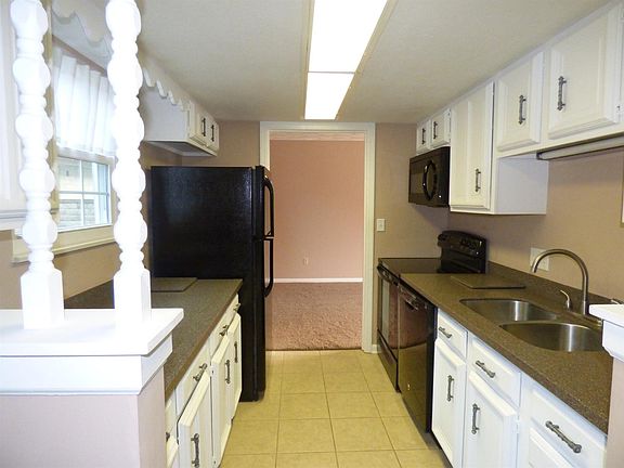 5th image of 249 Leyland Park Dr