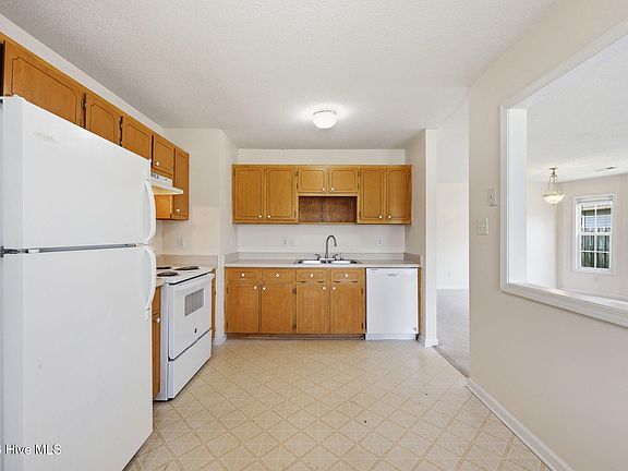 2nd image of 115 Jer Mar Drive