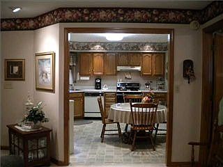 5th image of 1280 Renee Dr