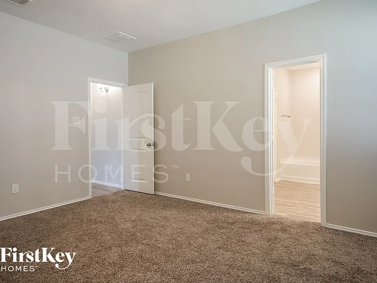 11506 Castle Nugent Ct — Photo 9